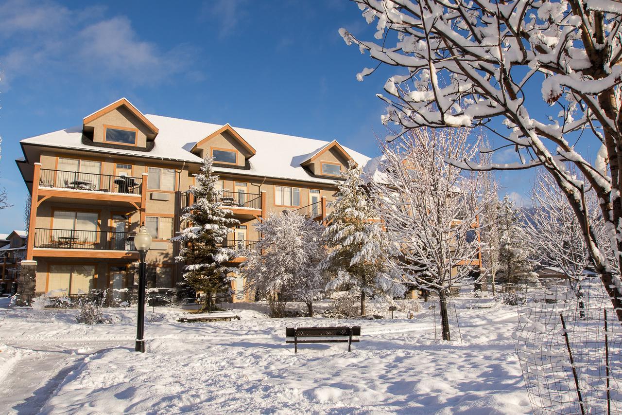 Bighorn Meadows Resort Radium Hot Springs Zewnętrze zdjęcie