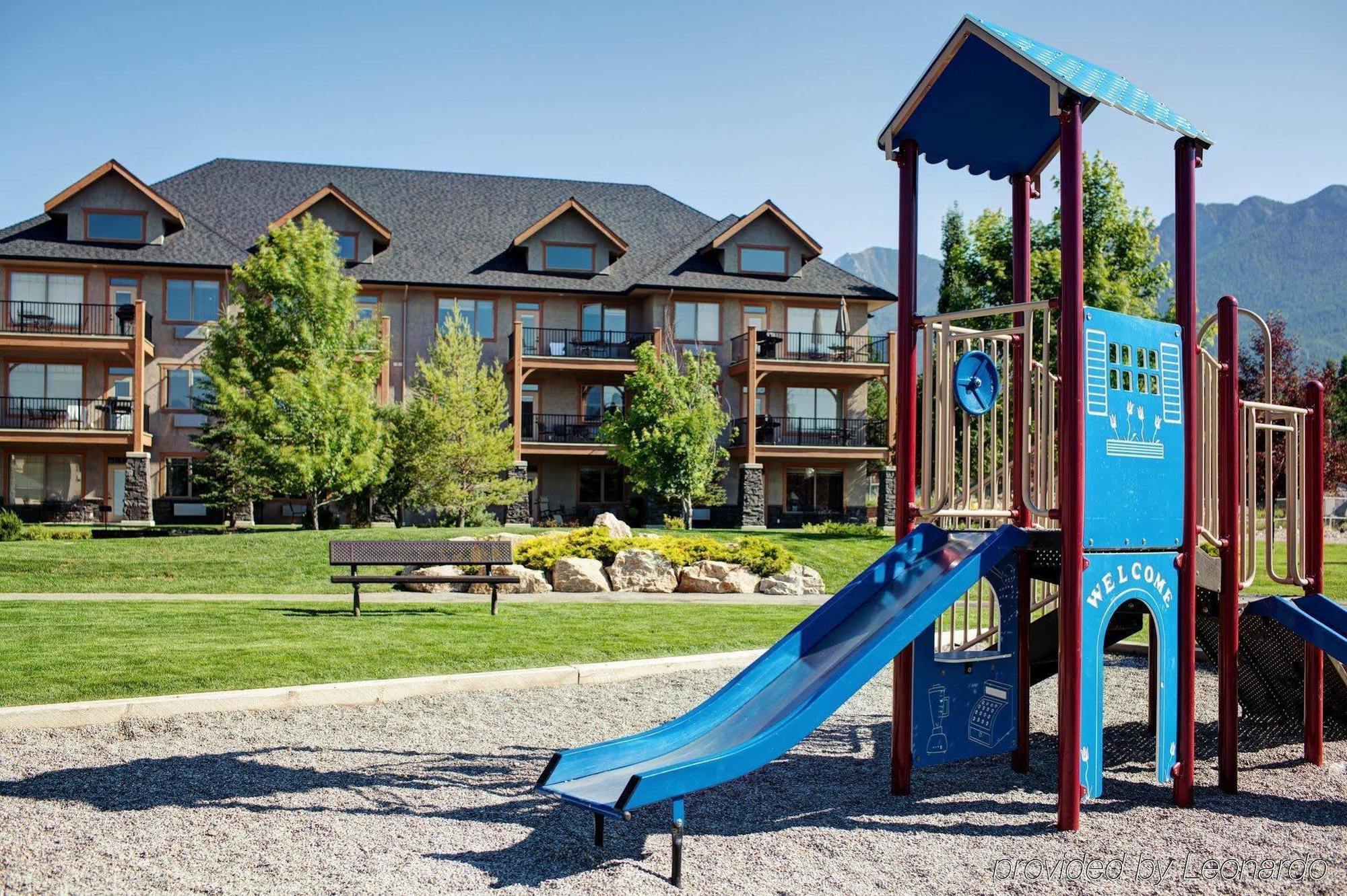 Bighorn Meadows Resort Radium Hot Springs Zewnętrze zdjęcie